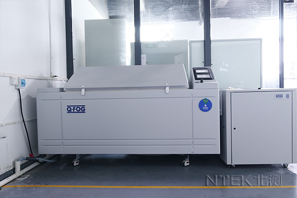 老化測試實驗室